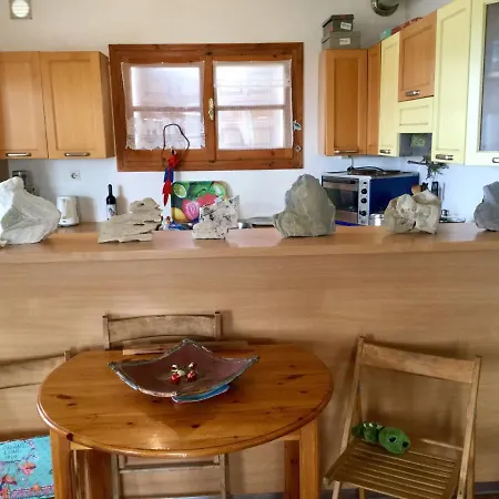 Joy's Retreat Apartment-το σπίτι της χαράς דירה